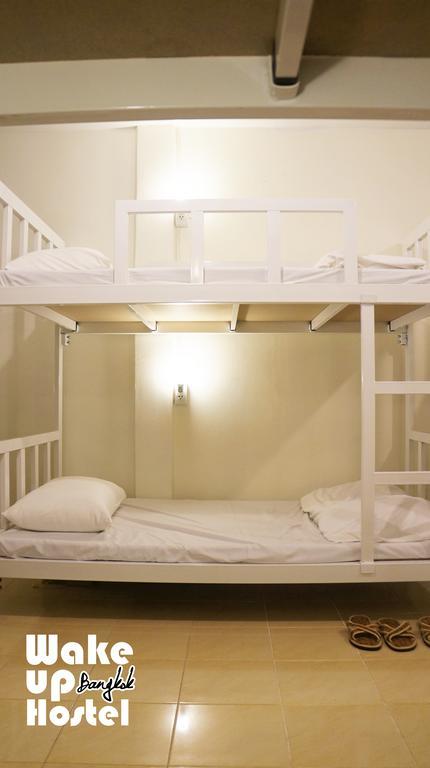 Wake Up Hostel בנגקוק מראה חיצוני תמונה